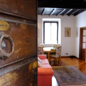 hostme-colosseum-apartment.it-romehotels.com/