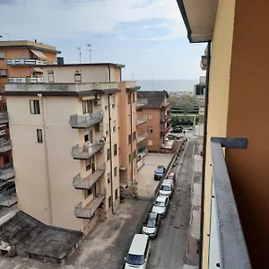 https://appartamento-in-sottomarina-di-chioggia.hotelinveneto.com