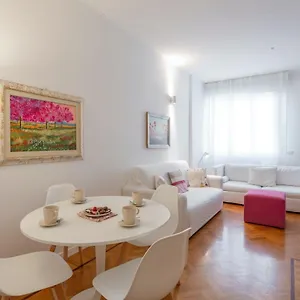 Bnbutler - Verona 12, Porta Romana District Mailand